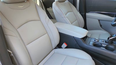 2023 Cadillac XT4 Luxury