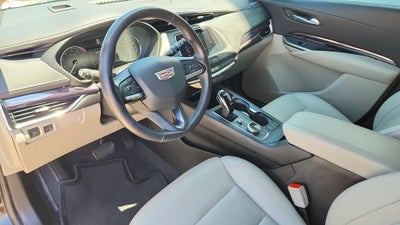 2023 Cadillac XT4 Luxury