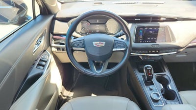 2023 Cadillac XT4 Luxury