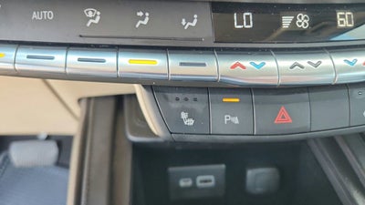2023 Cadillac XT4 Luxury