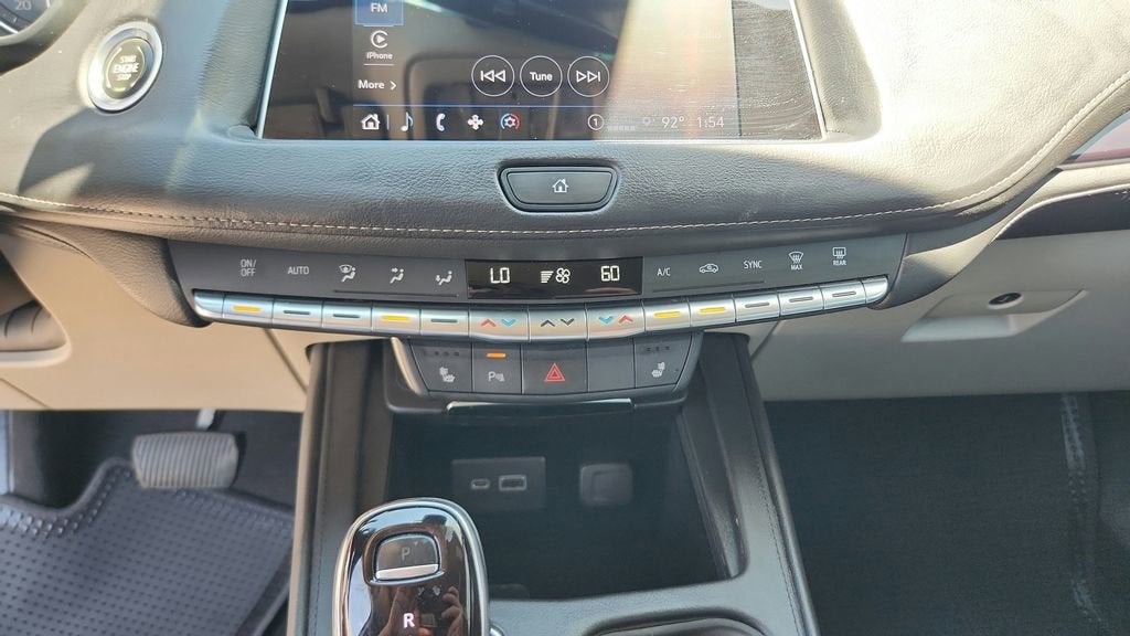 2023 Cadillac XT4 Luxury