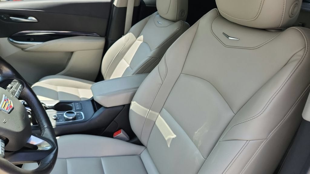 2023 Cadillac XT4 FWD Luxury