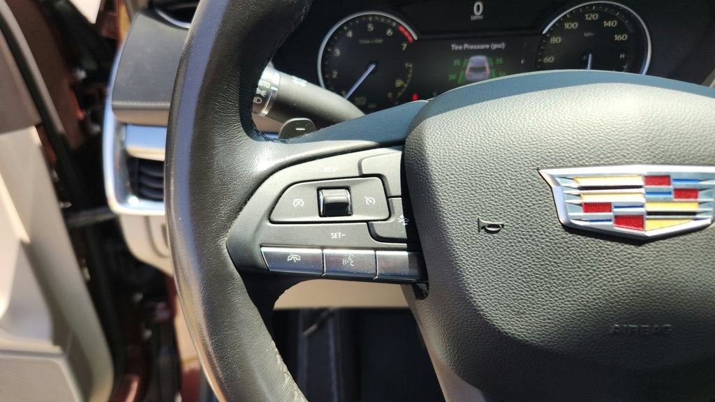2023 Cadillac XT4 FWD Luxury