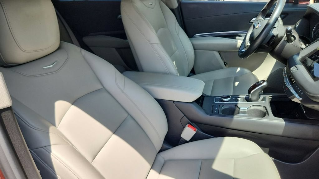 2023 Cadillac XT4 FWD Luxury