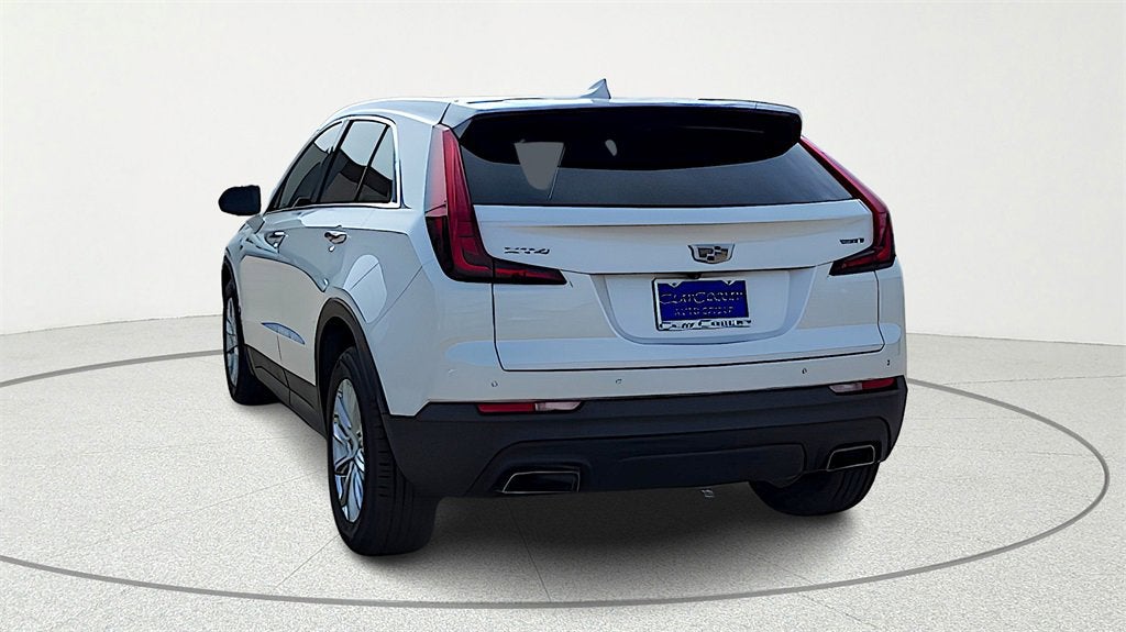2022 Cadillac XT4 Luxury