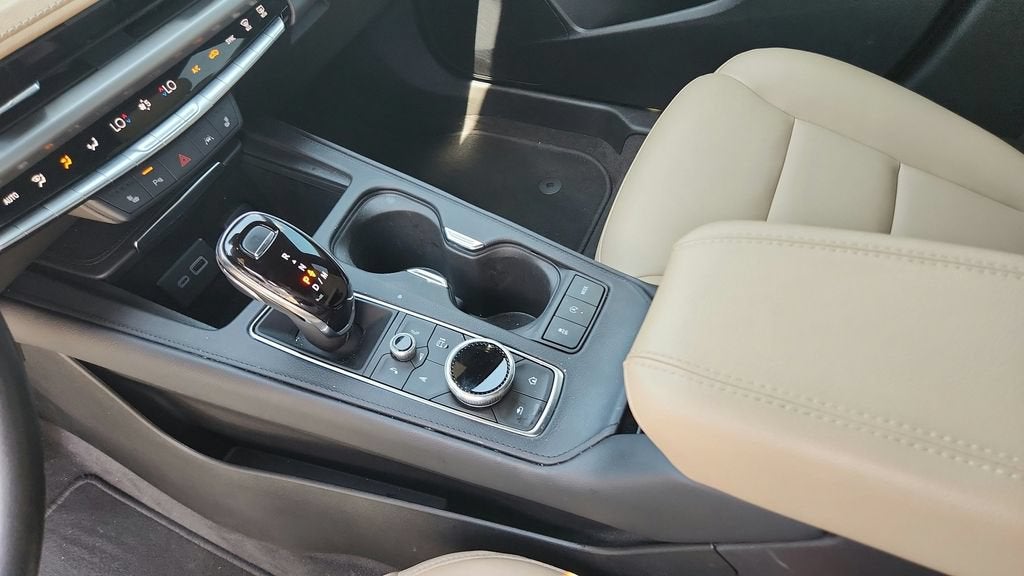 2024 Cadillac XT4 Luxury