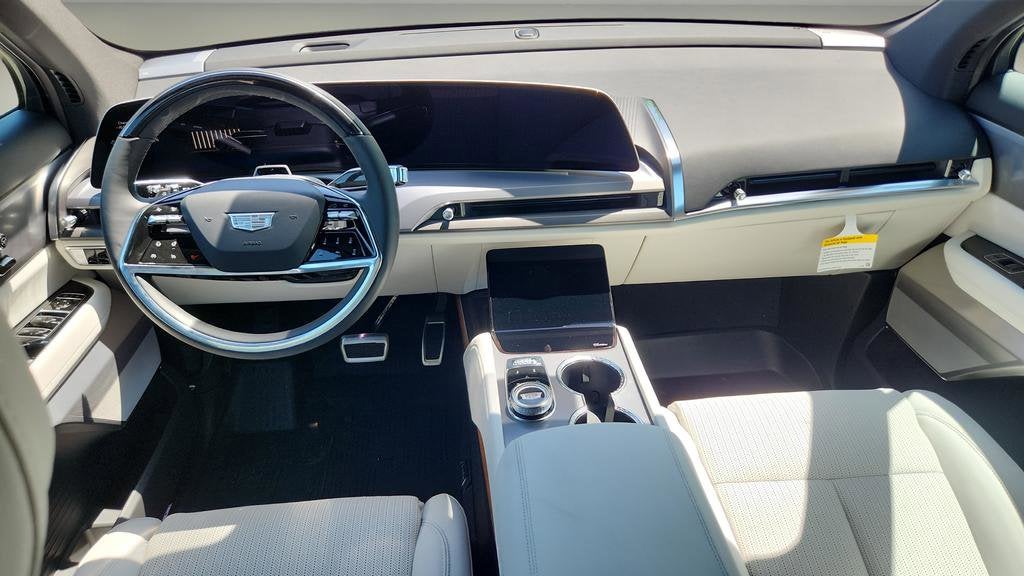 2026 Cadillac VISTIQ Luxury