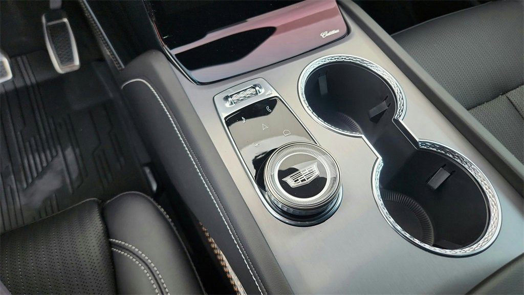 2026 Cadillac VISTIQ Luxury