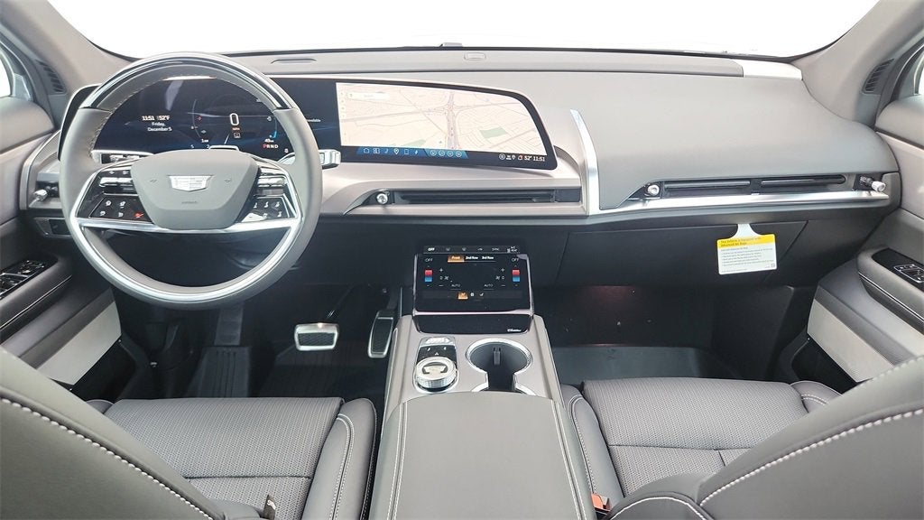 2026 Cadillac VISTIQ Luxury