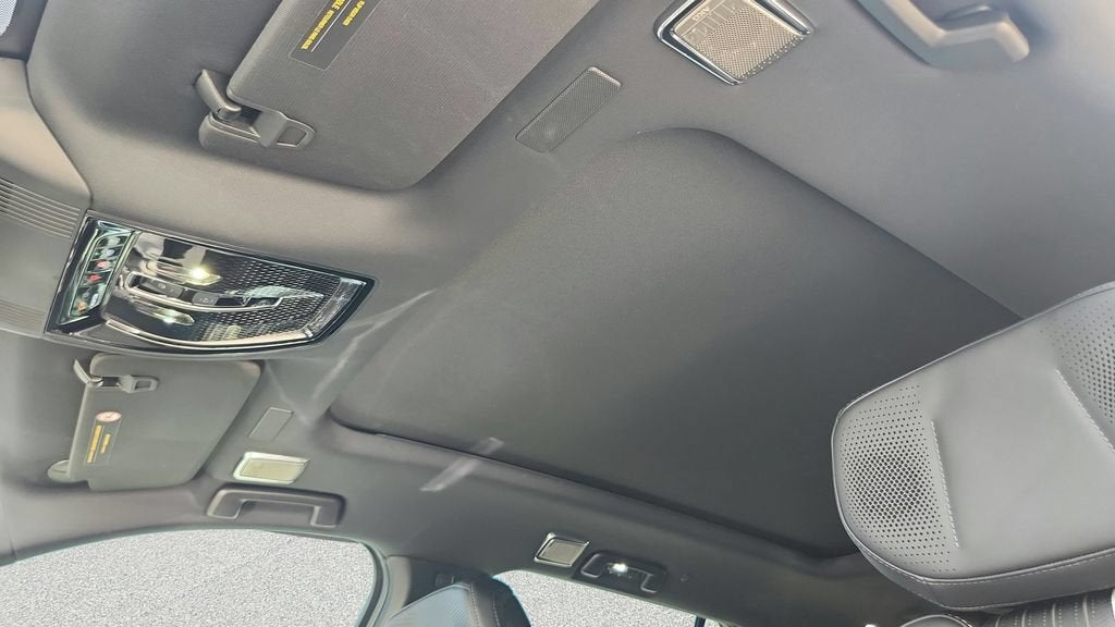 2027 Cadillac VISTIQ Luxury