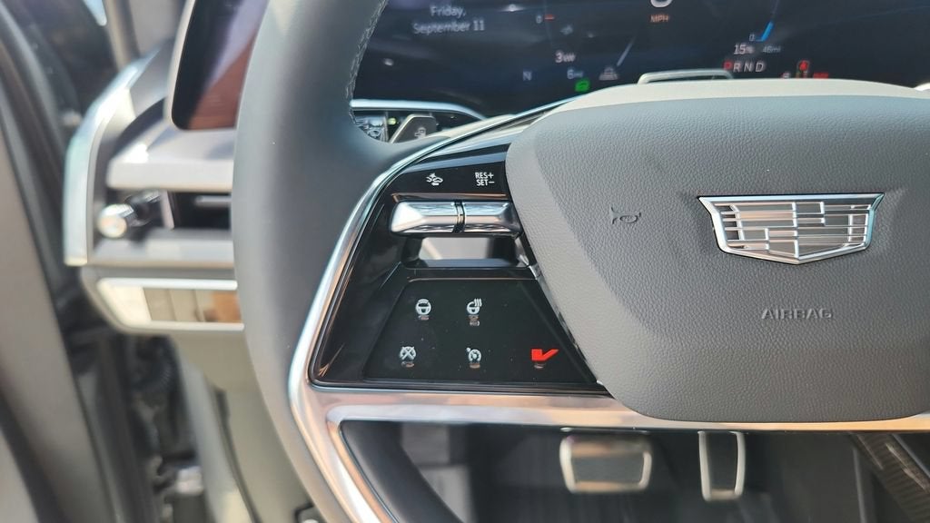 2027 Cadillac VISTIQ Luxury