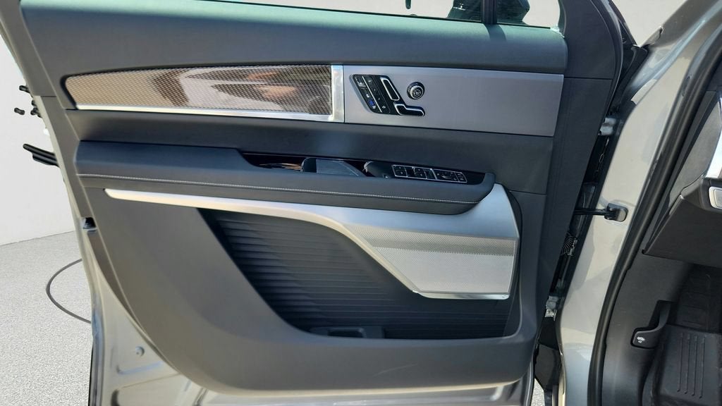 2027 Cadillac VISTIQ Luxury