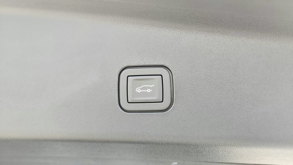 2027 Cadillac VISTIQ Luxury