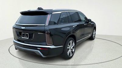 2026 Cadillac VISTIQ Luxury
