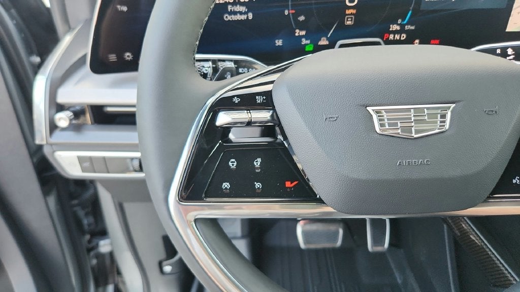 2027 Cadillac VISTIQ Luxury