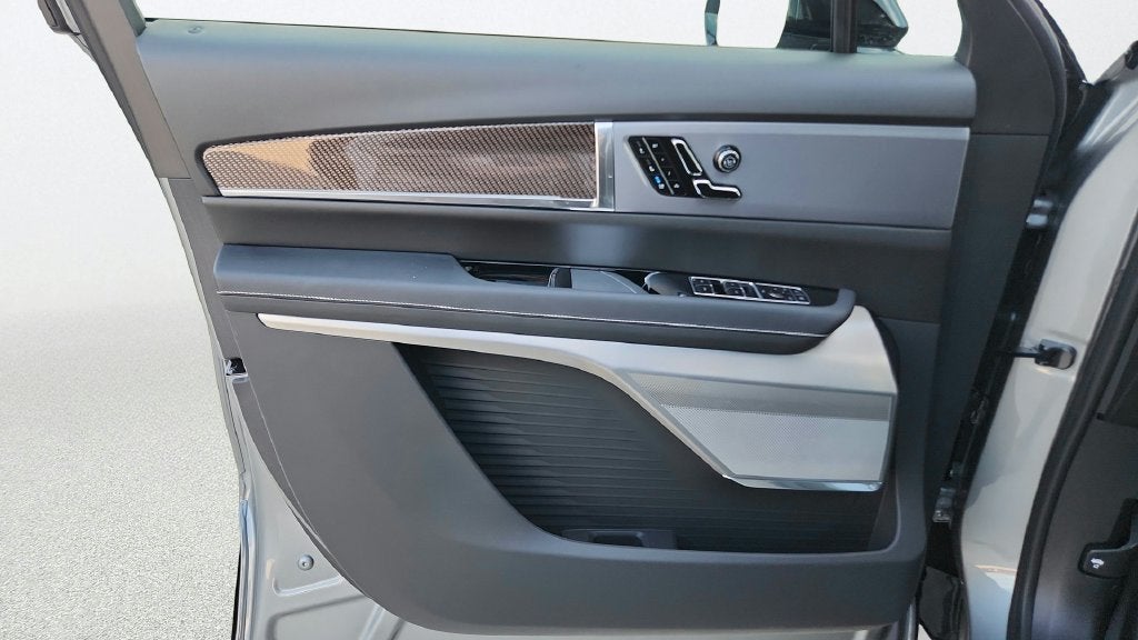2027 Cadillac VISTIQ Luxury