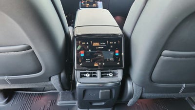 2027 Cadillac VISTIQ Luxury