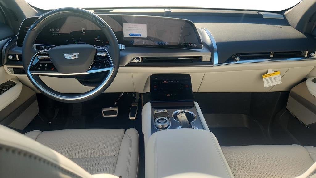 2026 Cadillac VISTIQ Luxury