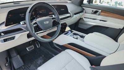2027 Cadillac VISTIQ Luxury
