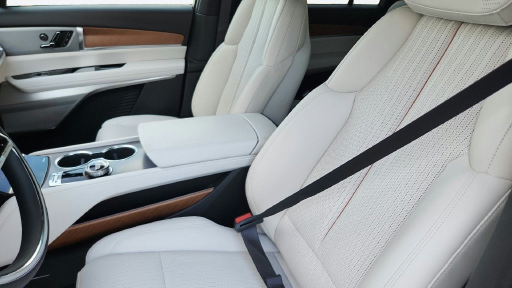 2027 Cadillac VISTIQ Luxury