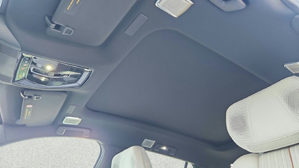 2027 Cadillac VISTIQ Luxury