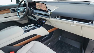 2027 Cadillac VISTIQ Luxury