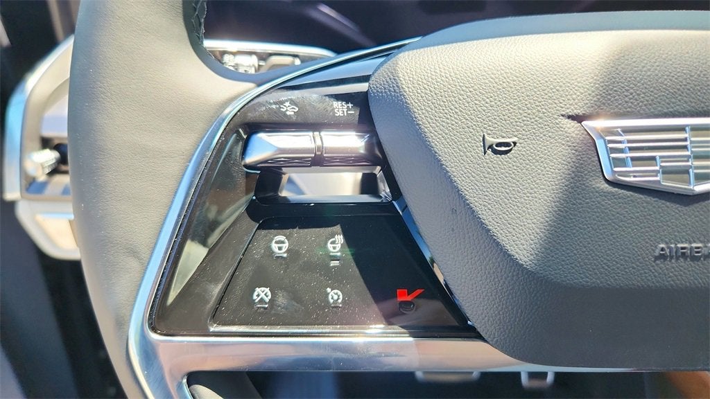 2026 Cadillac VISTIQ Luxury