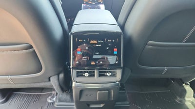 2027 Cadillac VISTIQ Luxury