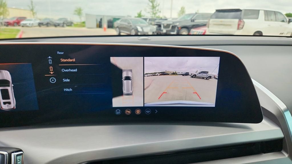 2026 Cadillac VISTIQ Luxury