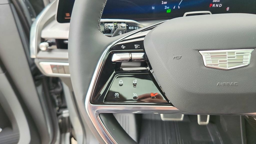 2026 Cadillac VISTIQ Luxury