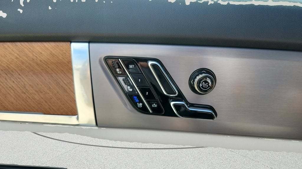 2027 Cadillac VISTIQ Luxury