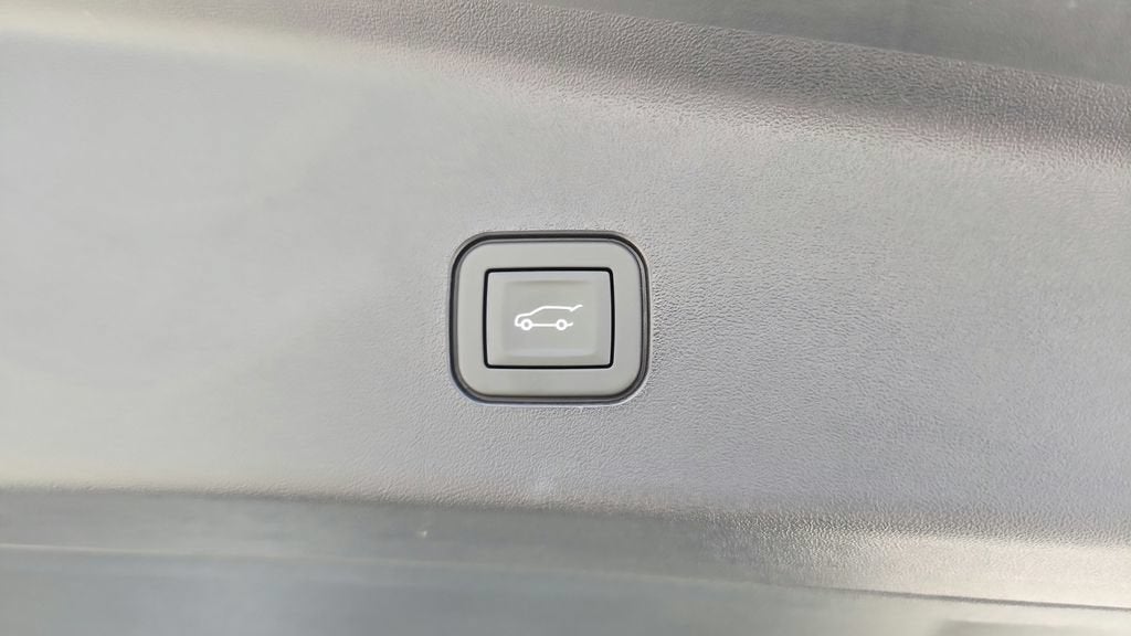2027 Cadillac VISTIQ Luxury
