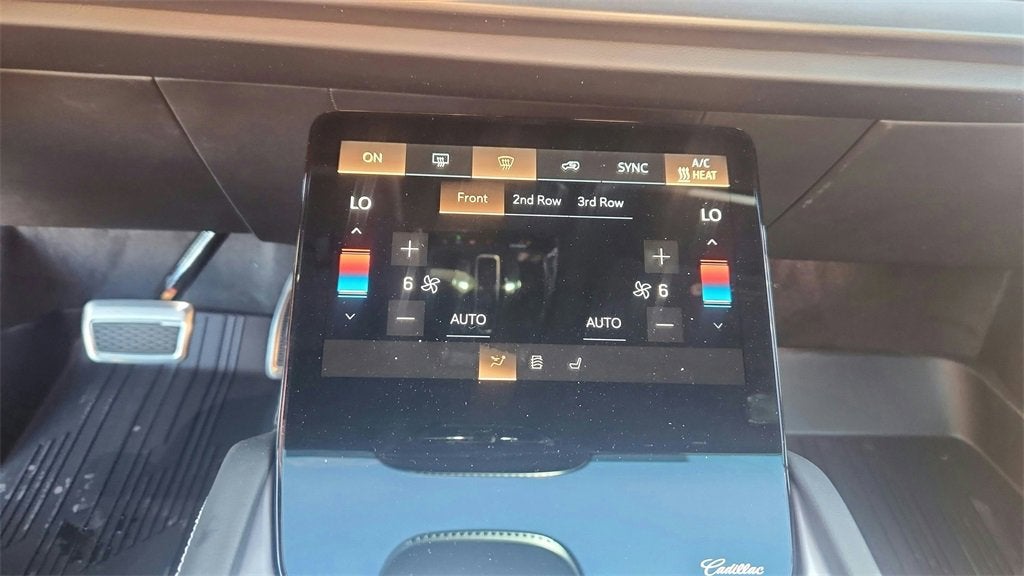 2026 Cadillac VISTIQ Luxury