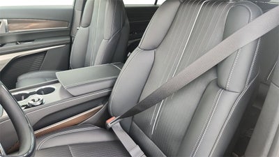 2026 Cadillac VISTIQ Luxury