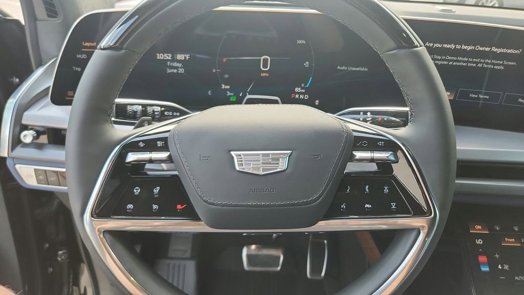 2026 Cadillac VISTIQ Premium Luxury