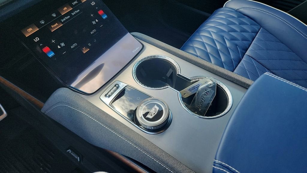 2026 Cadillac VISTIQ Premium Luxury