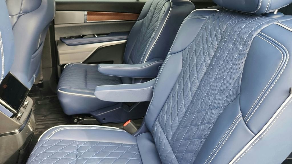 2026 Cadillac VISTIQ Premium Luxury