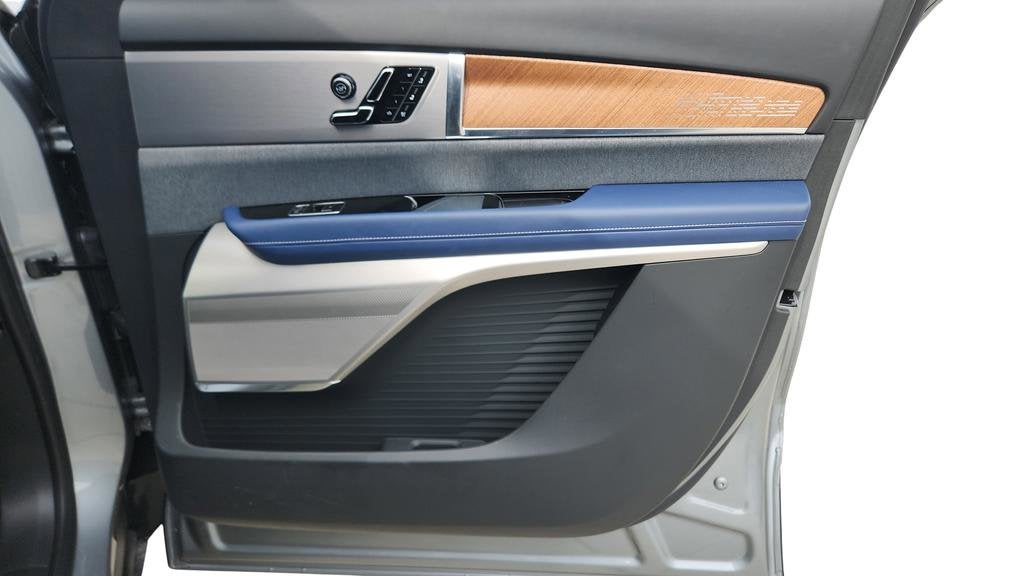 2026 Cadillac VISTIQ Premium Luxury