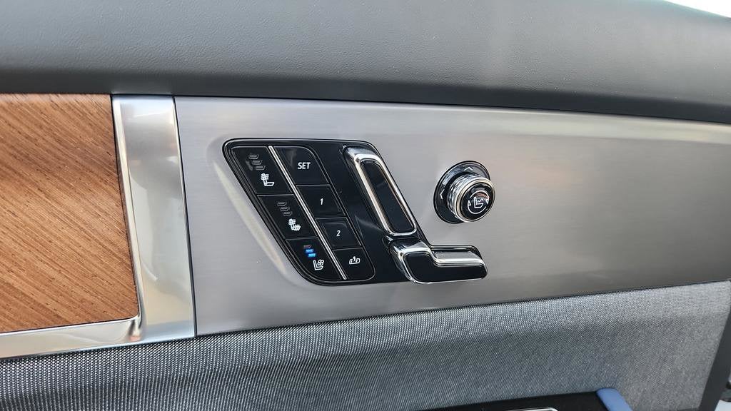 2026 Cadillac VISTIQ Premium Luxury