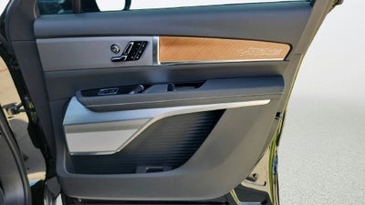 2027 Cadillac VISTIQ Premium Luxury