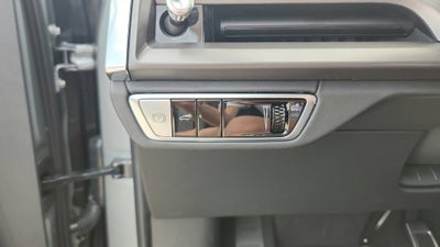 2027 Cadillac VISTIQ Sport