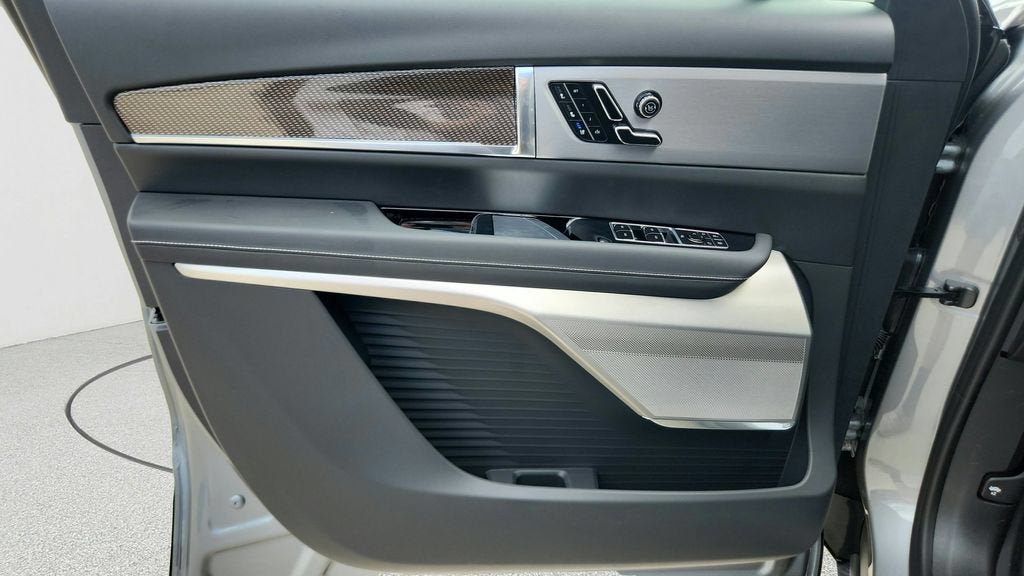2027 Cadillac VISTIQ Sport