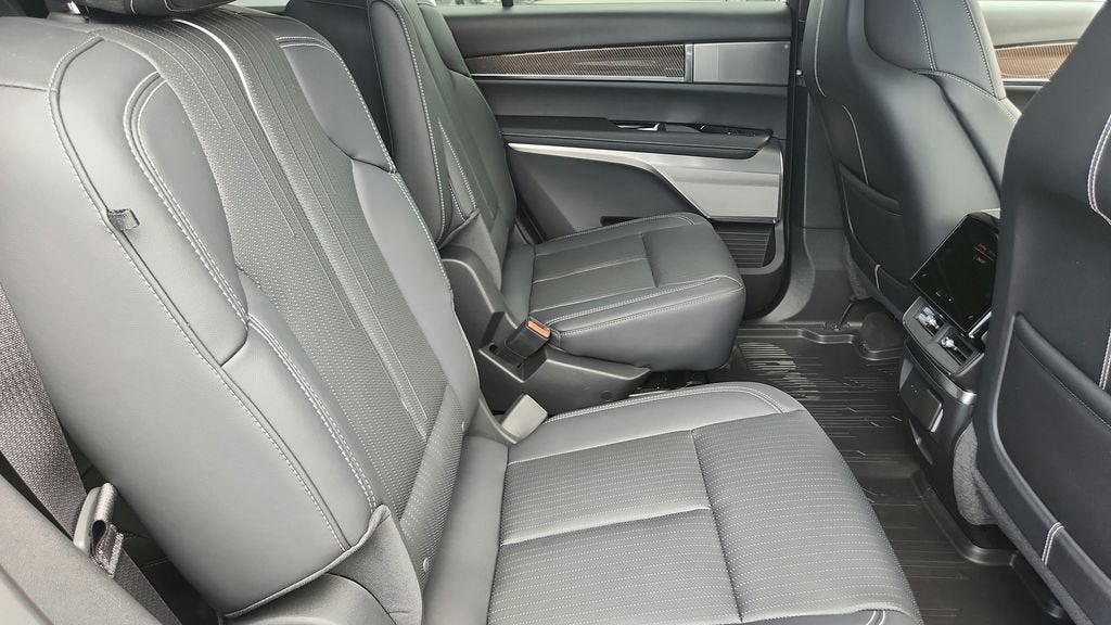 2027 Cadillac VISTIQ Sport