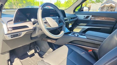 2026 Cadillac VISTIQ Sport