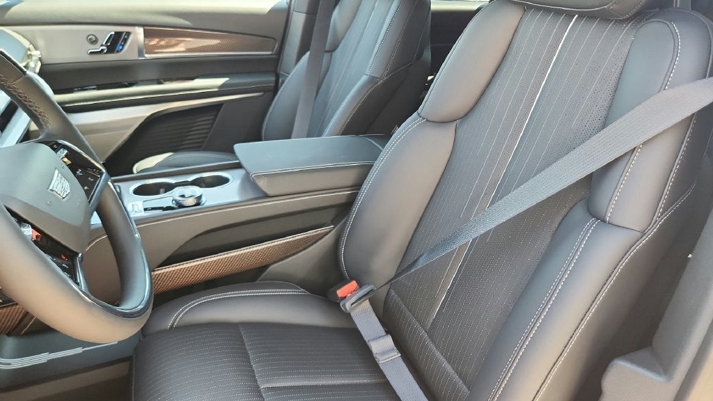 2027 Cadillac VISTIQ Sport