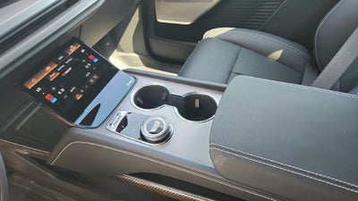 2027 Cadillac VISTIQ Sport