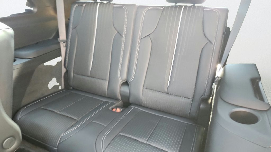 2027 Cadillac VISTIQ Sport