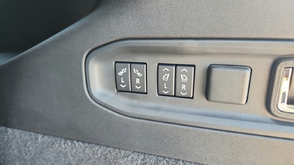 2027 Cadillac VISTIQ Sport