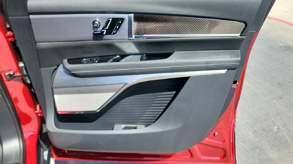 2027 Cadillac VISTIQ Sport