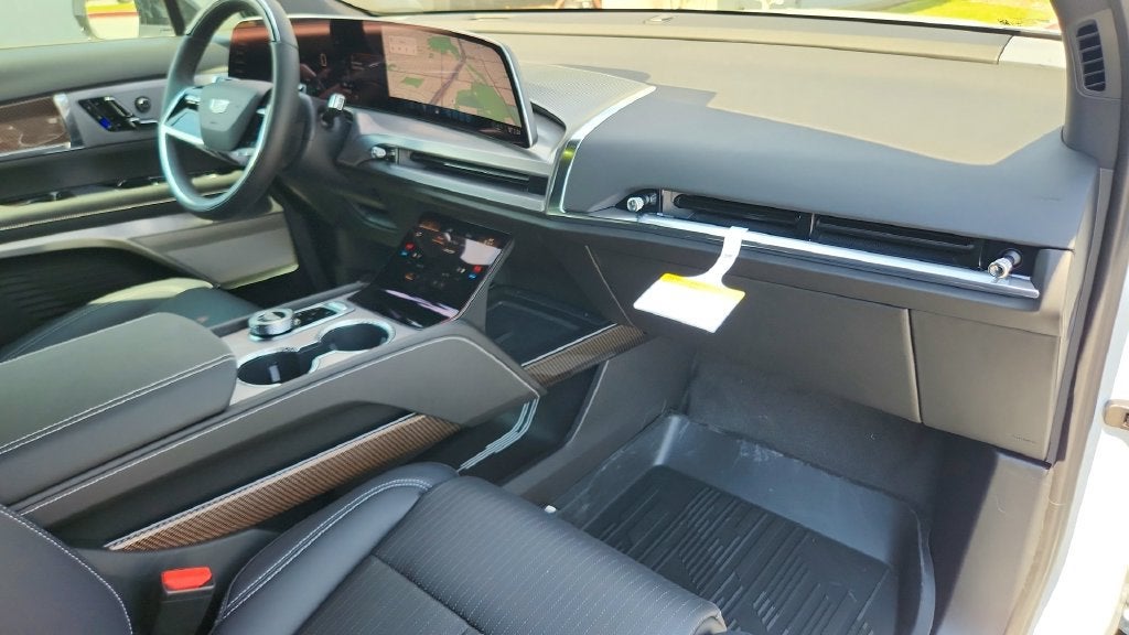 2027 Cadillac VISTIQ Sport